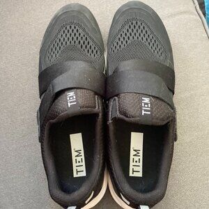 Tiem Slipstream Indoor Cycling Shoes - Black and white, no cleats